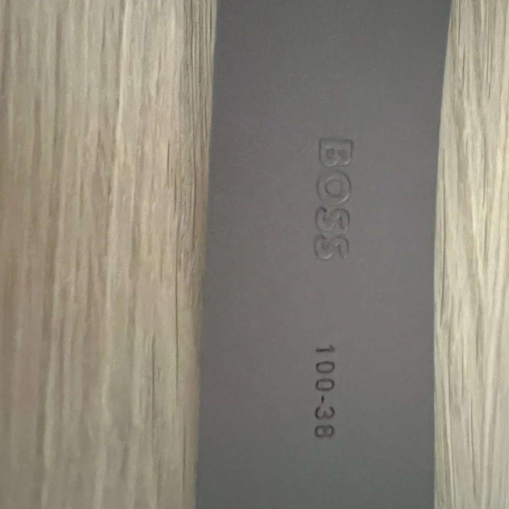 NWOT BOSS Hugo Boss Tan Brown Luxury Cow Suede Leather Belt, 40